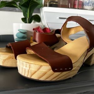 Nisolo All day open toe clog